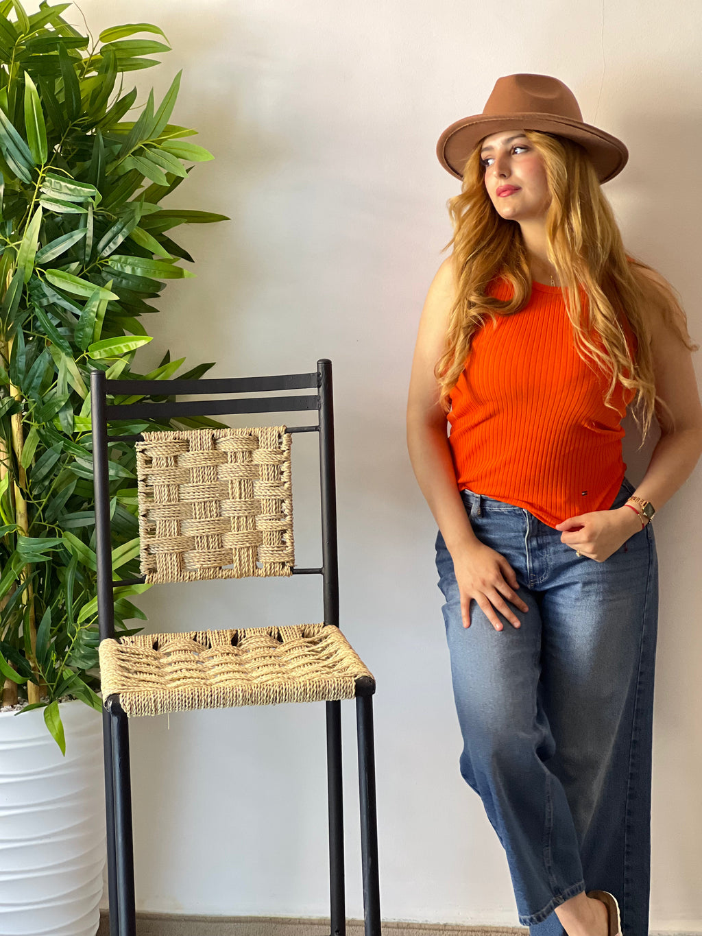 Top sans manches – Look minimal chic